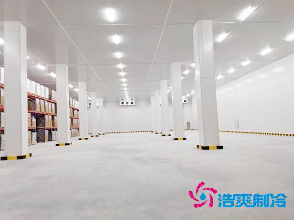 建設(shè)2000平方米大型食品冷庫(kù)（冷凍倉(cāng)庫(kù)）的造價(jià)大概多少錢(qián)？